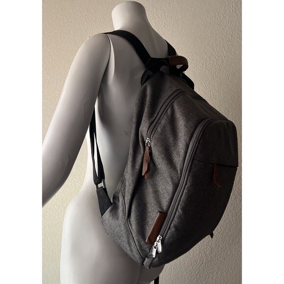 Uppababy Changing Backpack Grey Nappy Bag/ Backpack Only MSRP $150 - Lining Tear main image 5